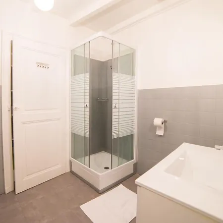 Apartment Le Parmelan - For 2 People In The Heart Of The Old Town